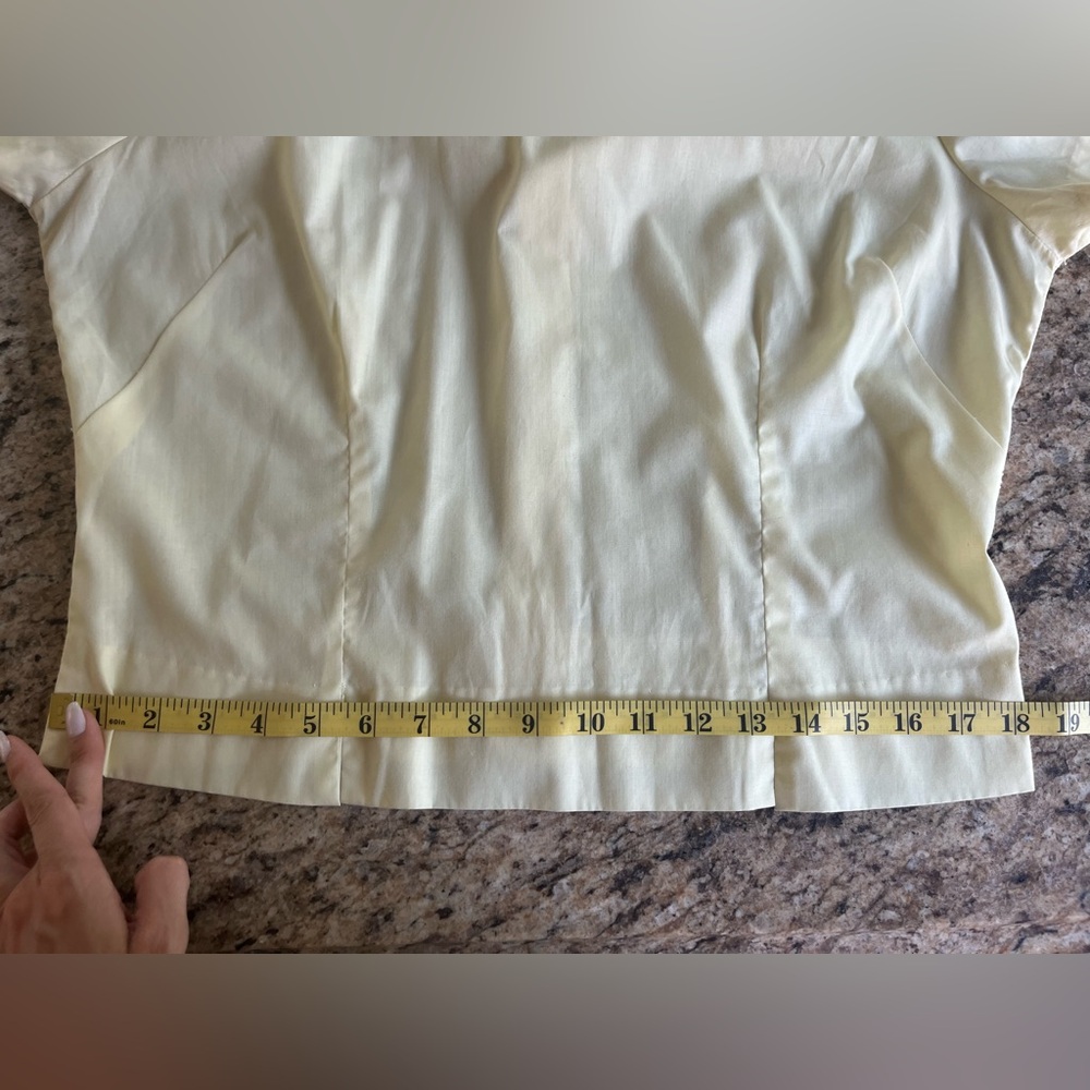 1950's Vintage Yellow Spring/Summer Blouse - Picture 6 of 7